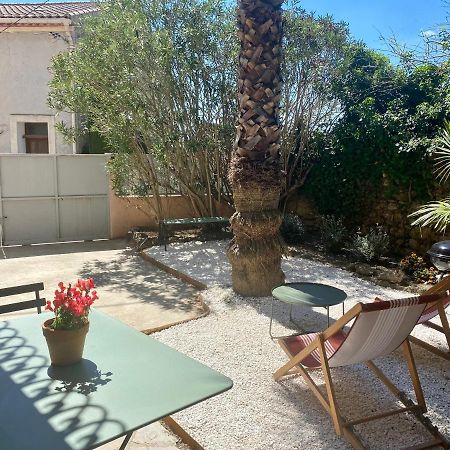 Gîte Le Palmier - Perfectly located cosy studio with private garden Puissalicon Extérieur photo